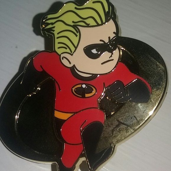 Pins - Picture 2 of 6